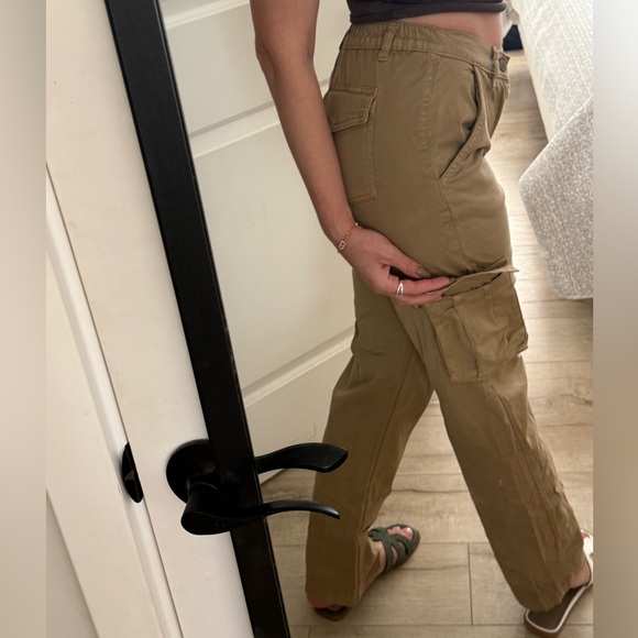 Tan Cargo Pants - Picture 4 of 6